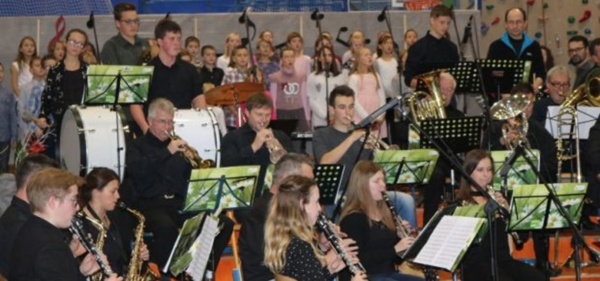 Celovečerni koncert Godbe tuhinjska dolina