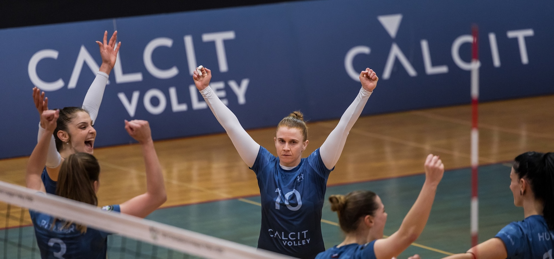 Calcit Volley (Ž) vs OTP banka Branik 
